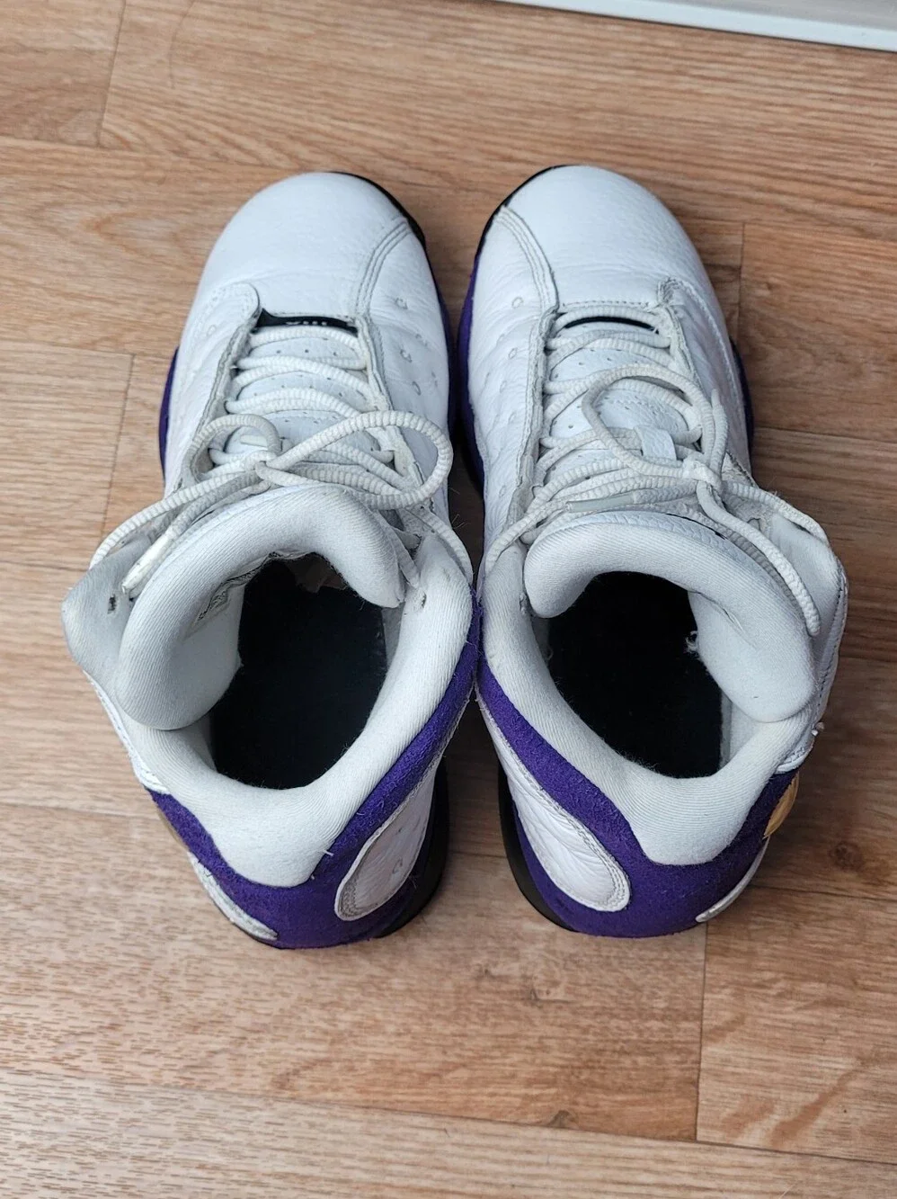 Jordan 13 Retro Mid Lakers Size 7y GS 884129-105 White Purple Youth Sneakers OG